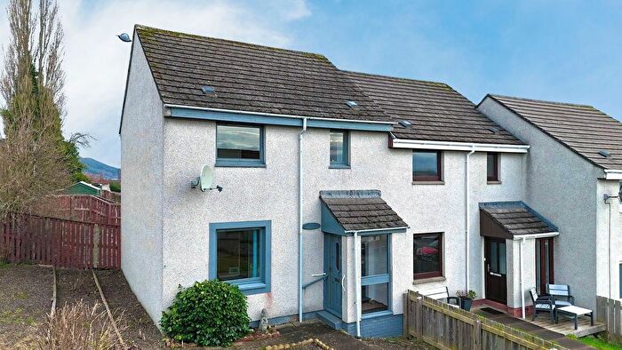 2 Bedroom End Terrace House For Sale In Suilven Way, Inverness, IV3
