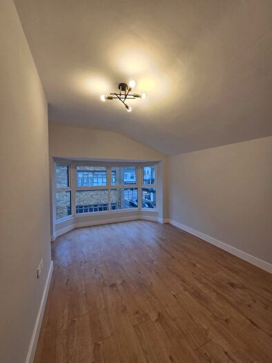 4 Bedroom Flat To Rent In Warrior Square North, Southend-On-Sea, SS1