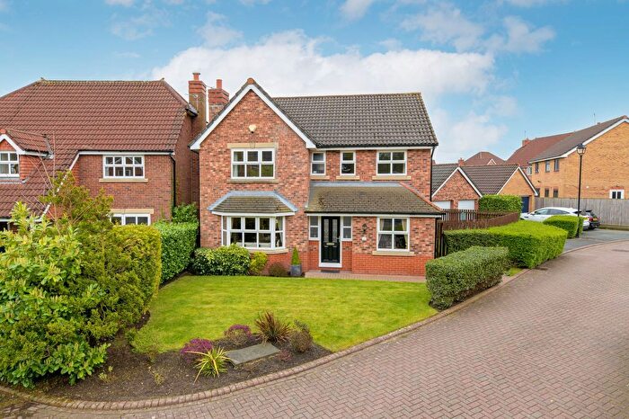 4 Bedroom Detached House For Sale In Beamish Close, Appleton, WA4