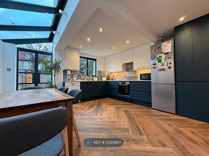 5 Bedroom Terraced House To Rent In Glenfield Road, London, W13