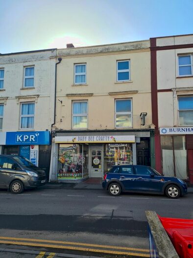 1 Bedroom Flat To Rent In Burnham On Sea, Somerset, TA8