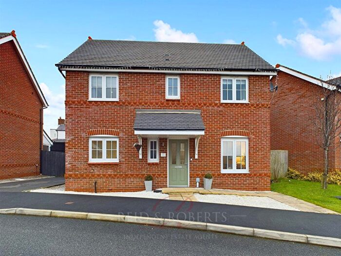 3 Bedroom Detached House For Sale In Poppy Field Road, Northop Hall, CH7