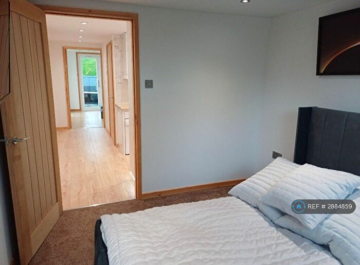 1 Bedroom Flat To Rent In Fence, Burnley, BB12