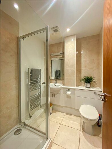 2 Bedroom Flat To Rent In City Road, Newcastle Upon Tyne, Tyne And Wear, NE1