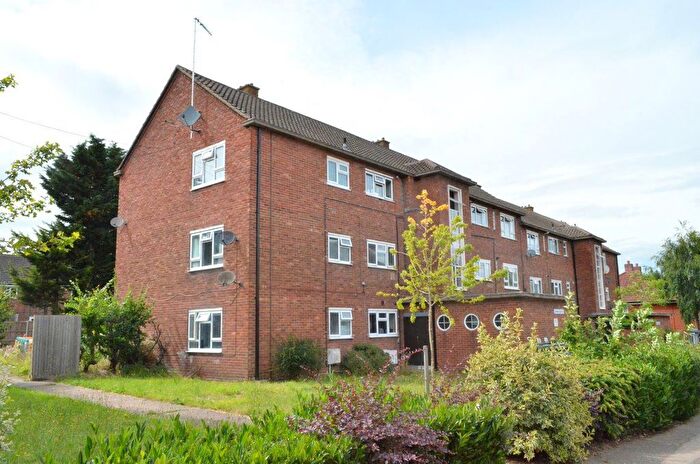 2 Bedroom Flat To Rent In Stalin Road, Colchester, CO2