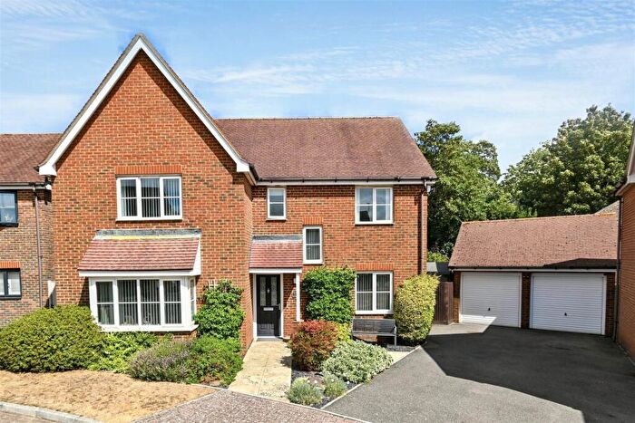 4 Bedroom Detached House For Sale In Regents Place, Eastbourne, BN21