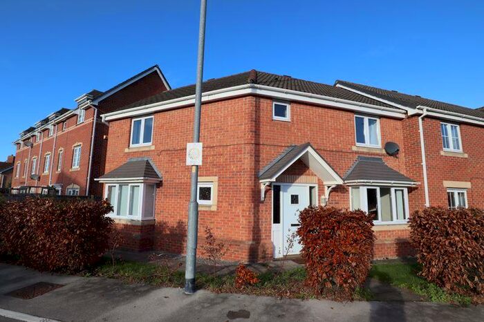 3 Bedroom Semi-Detached House To Rent In Claudius Road, North Hykeham, Lincoln, LN6