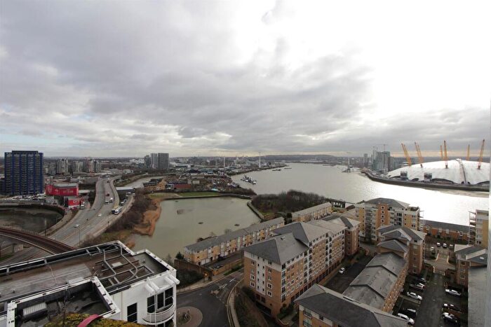 1 Bedroom Flat To Rent In Neutron Tower, Blackwall, E14