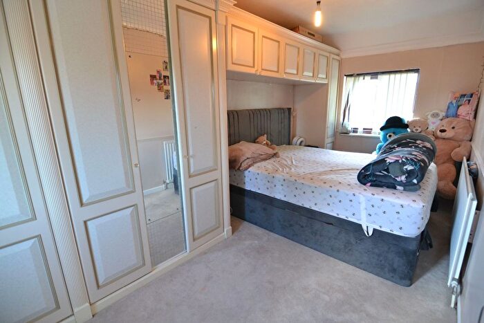 3 Bedroom Semi Detached House To Rent In Vaughan Road, Willenhall, WV13