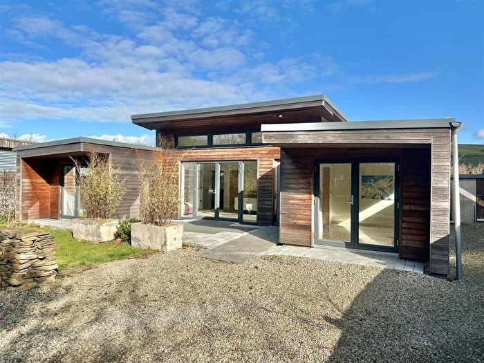 4 Bedroom Bungalow For Sale In Saunton Road, Braunton, EX33