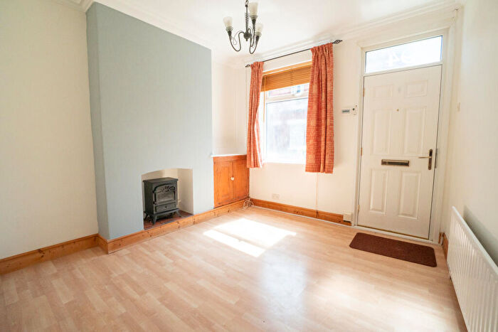 2 Bedroom Retirement Property To Rent In Montague Road, Clarendon Park, Leicester, LE2