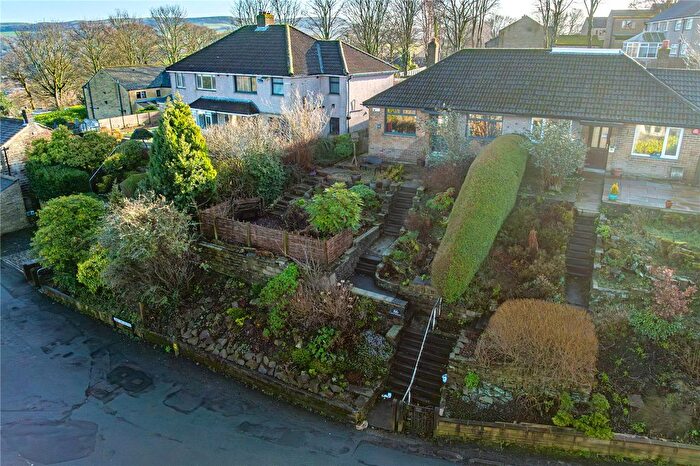 2 Bedroom Bungalow For Sale In Town End Road, Wooldale, Holmfirth, HD9