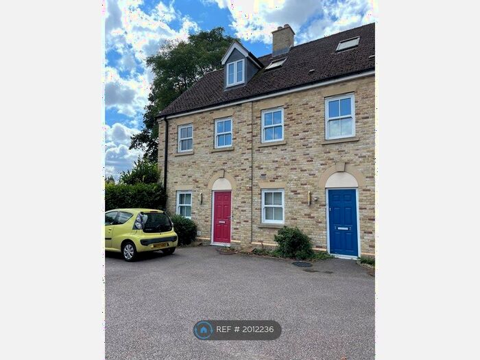 2 Bedroom Flat To Rent In Union Lane, Cambridge, CB4