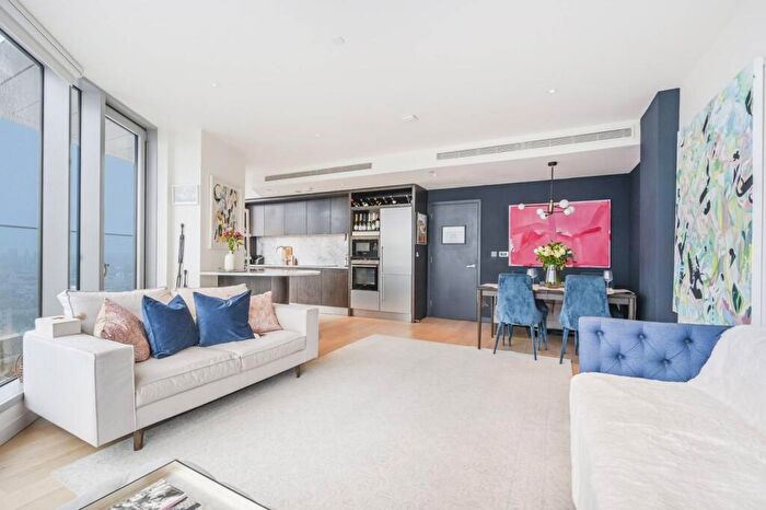 2 Bedroom Flat For Sale In Charrington Tower, Canary Wharf, London, E14