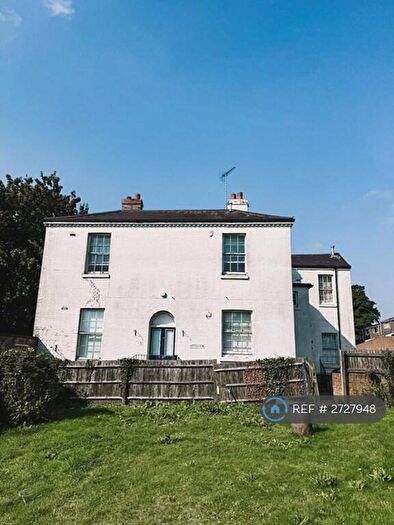 1 Bedroom Flat To Rent In Hay House, Hythe, CT21