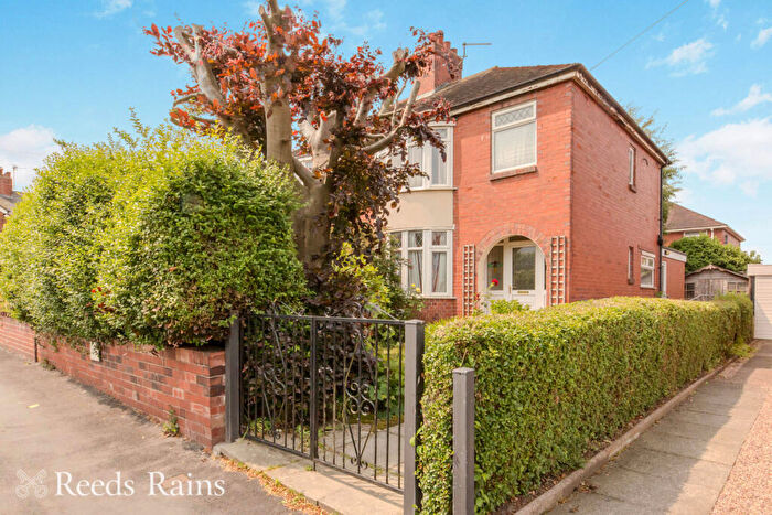 3 Bedroom Semi-Detached House For Sale In Kingsfield Road, Biddulph, Stoke-on-Trent, Staffordshire, ST8