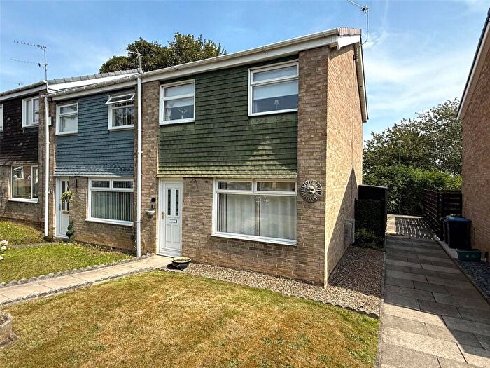 3 Bedroom End Of Terrace House To Rent In Barrasford Road, Newton Hall, Durham, DH1