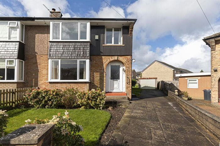 3 Bedroom Semi Detached House For Sale In Leafield Avenue, Longwood, Huddersfield, HD3
