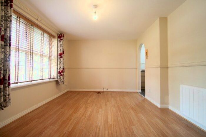 1 Bedroom Flat To Rent In Osbourne Road, Dartford, DA2