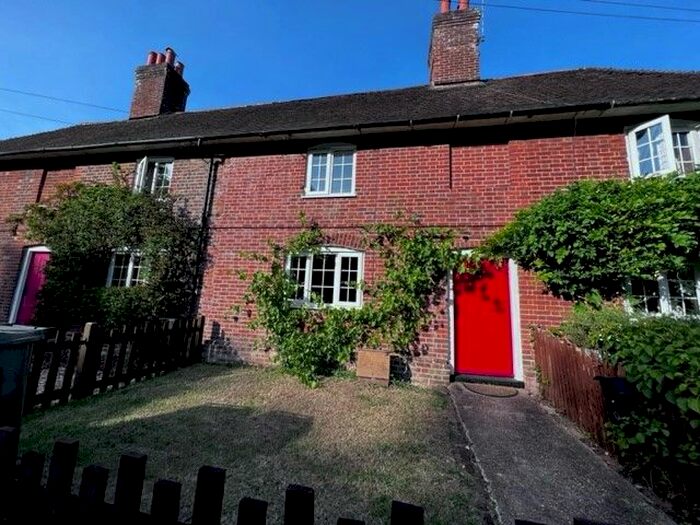 2 Bedroom Property To Rent In Heath Cottages, Hothfield, Ashford, TN26