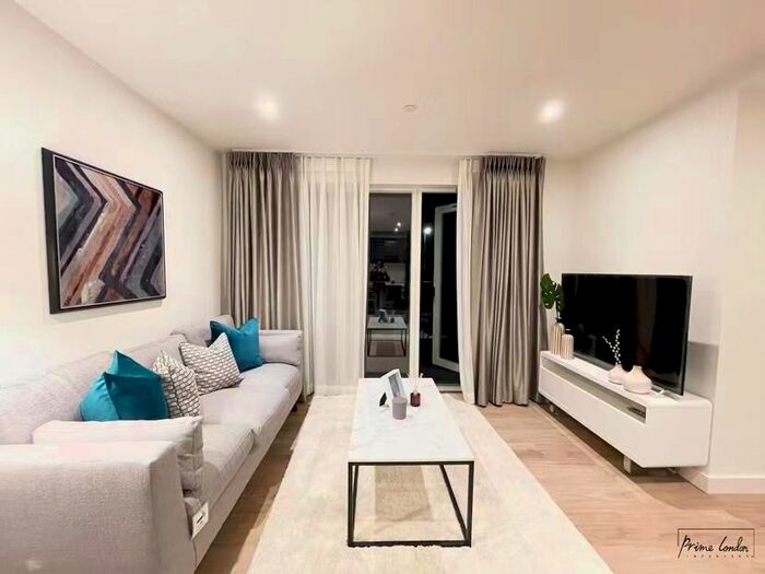 2 Bedroom Flat To Rent In Mary Neuner Road, London, N8