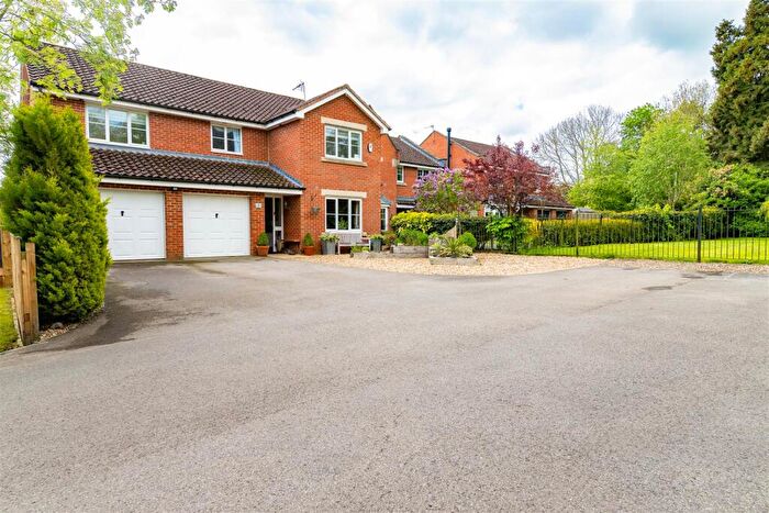 5 Bedroom Detached House For Sale In Juniper Close, School Aycliffe, DL5