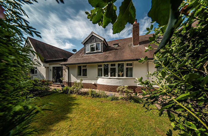 4 Bedroom Detached House For Sale In Yew Close, Off Private Road, (Mapperley Park Conservation Area), NG5