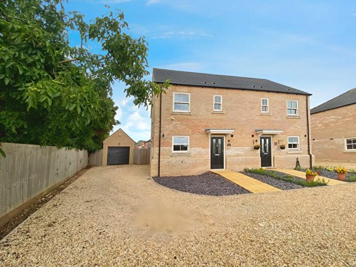 3 Bedroom Semi-Detached House For Sale In Jensons Way, Whittington, King's Lynn, PE33