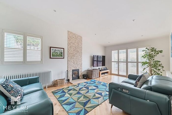 3 Bedroom Bungalow For Sale In Shepherds Way, West Lulworth, BH20