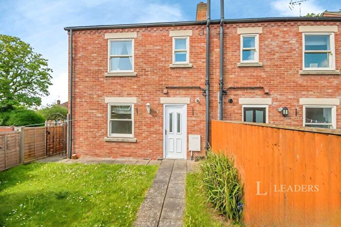 3 Bedroom House To Rent In Mowbray Mews, South Street, Swineshead, PE20