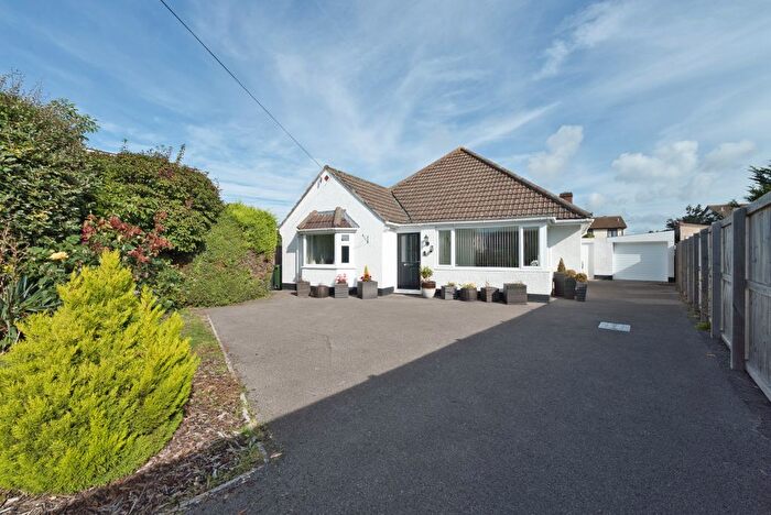 3 Bedroom Detached Bungalow For Sale In Stoddens Road, Burnham-On-Sea, TA8