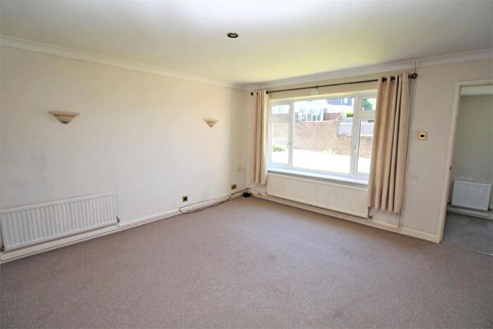 3 Bedroom Semi-Detached House To Rent In Cleveland, Tunbridge Wells, TN2