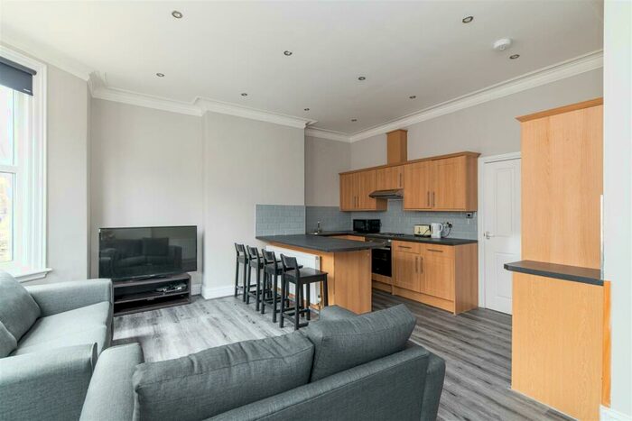 4 Bedroom Flat To Rent In Shortridge Terrace, Jesmond, Newcastle Upon Tyne, NE2