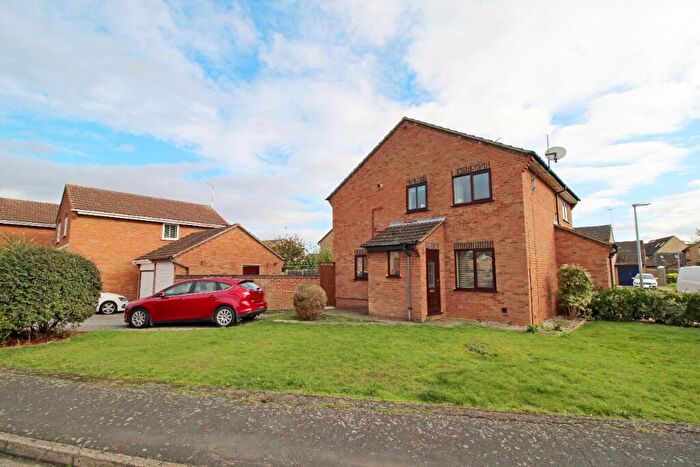 2 Bedroom Semi-Detached House For Sale In Swift Close, Deeping St James, PE6