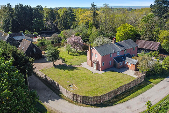 4 Bedroom Semi-Detached House For Sale In Ford Lane, Alresford, CO7