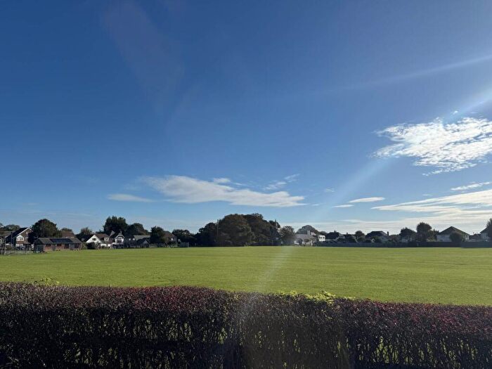 1 Bedroom Retirement Property To Rent In Shrubbs Drive, Middleton On Sea, PO22