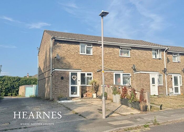 2 Bedroom Terraced House For Sale In Cooke Road, Branksome, Poole, BH12