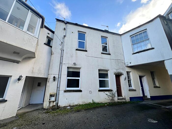 1 Bedroom Flat For Sale In Heather Close, Okehampton, Devon, EX20