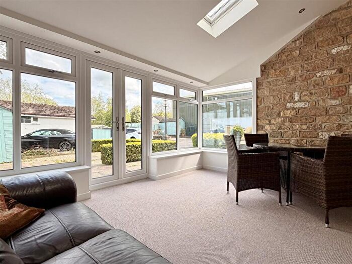 3 Bedroom Semi Detached House To Rent In Carr, Hellaby, Rotherham, S66