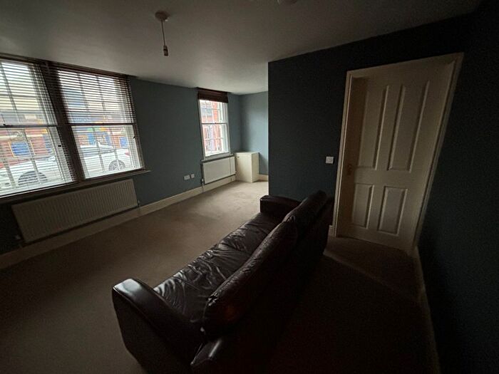 1 Bedroom Flat To Rent In Strutt Street, Belper, DE56
