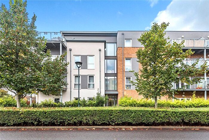 2 Bedroom Flat To Rent In Wintergreen Boulevard, West Drayton, UB7