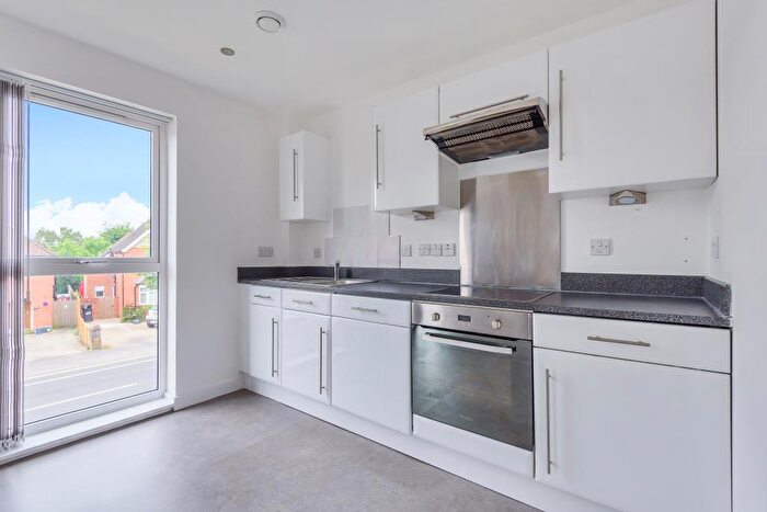 1 Bedroom Apartment To Rent In Bath Road, Thatcham, RG18