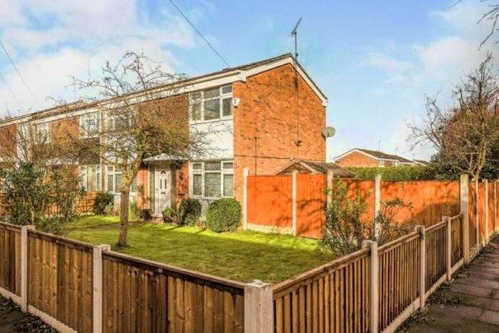 3 Bedroom Town House To Rent In Gregory Court, Nottingham, NG9