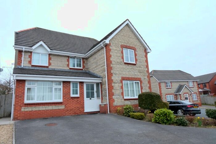 4 Bedroom Detached House To Rent In Masefield Way, Sketty, Swansea, SA2