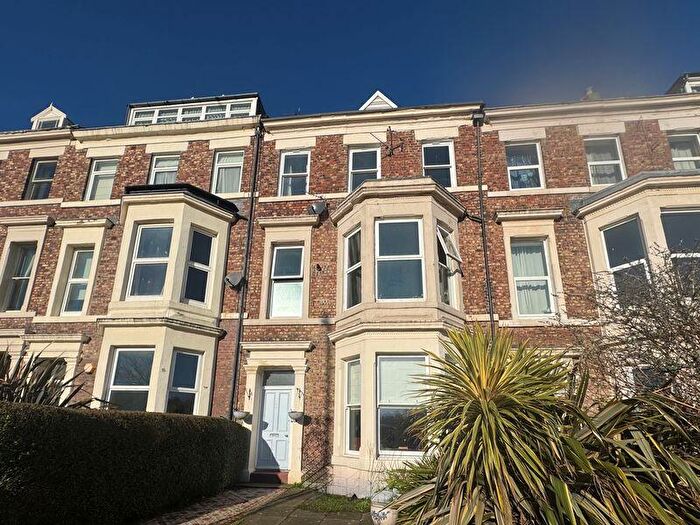 2 Bedroom Flat For Sale In Percy Park, Tynemouth, NE30