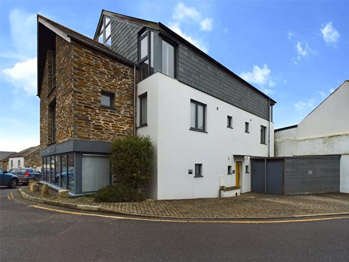 2 Bedroom Flat To Rent In Wadebridge, Cornwall, PL27