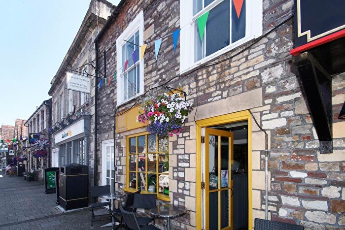 2 Bedroom Maisonette To Rent In Broad Street, Chipping Sodbury, Bristol, BS37