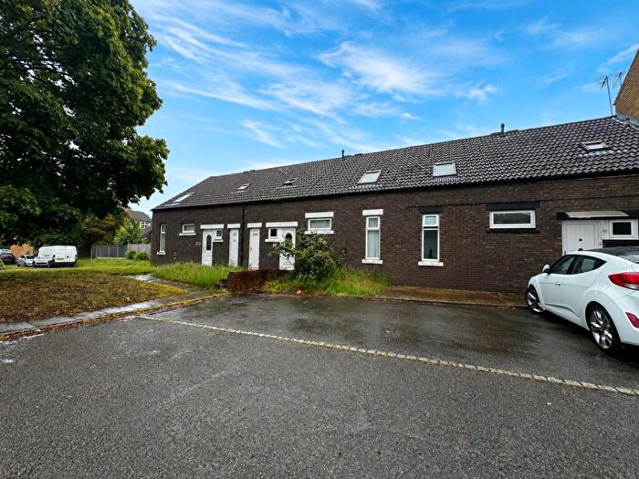 3 Bedroom House To Rent In Axe Head, Briar Hill, Northampton, NN4