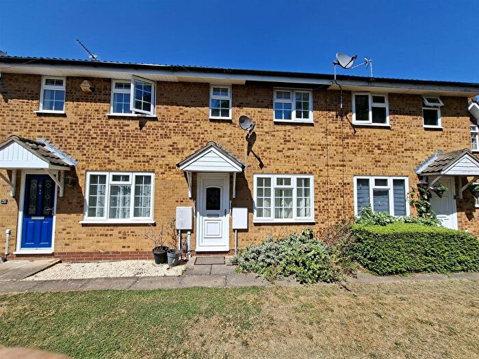 3 Bedroom Terraced House To Rent In Flamborough Close, Woodston, Peterborough, PE2