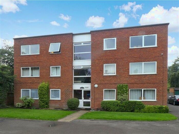 1 Bedroom Flat To Rent In Lower Luton Road, Harpenden, AL5